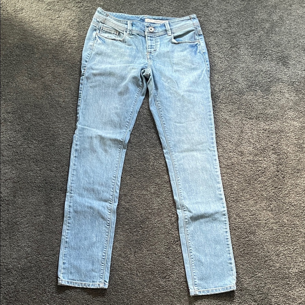Video- Vintage DKNY Straight Leg Jeans